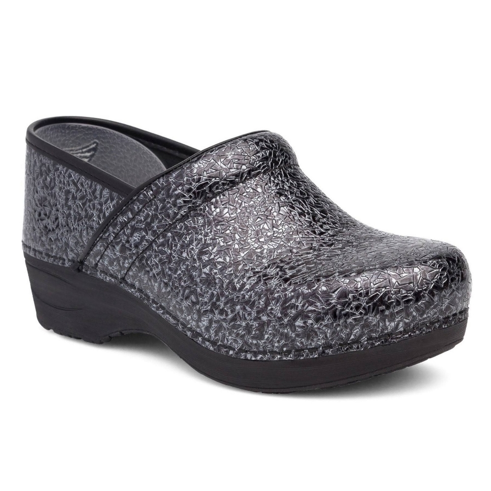 Dansko Professional XP 2.0 Clog Size 40 silver pewter
